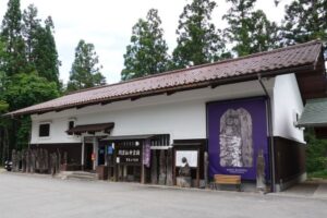 円空仏寺宝館　飛騨千光寺　丹生川